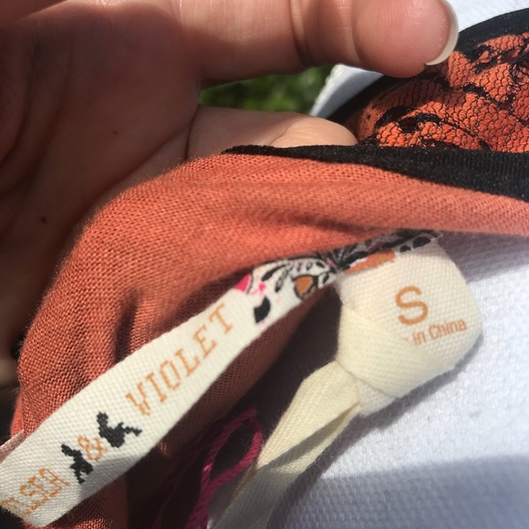 🌸Chelsea and Violet dress🌸 - Picture 7 of 8